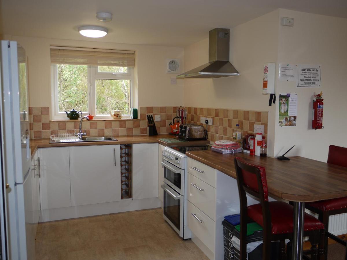 Roe Deer Cottage Beauly Exterior photo